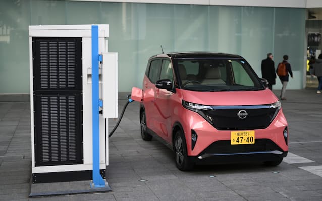 【中央日報】長引くEVの需要低迷…世界の自動車業界、エンジン車とハイブリッドカーに態勢転換
